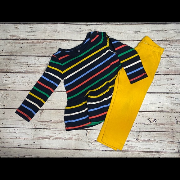 GAP Other - Gap/old navy toddler outfit